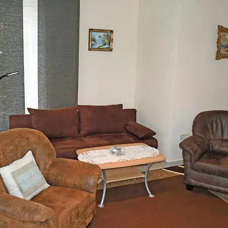 Homestay Lisa *