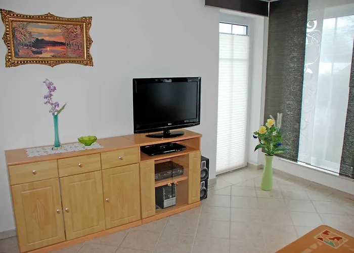 Habitación en casa particular Lisa *